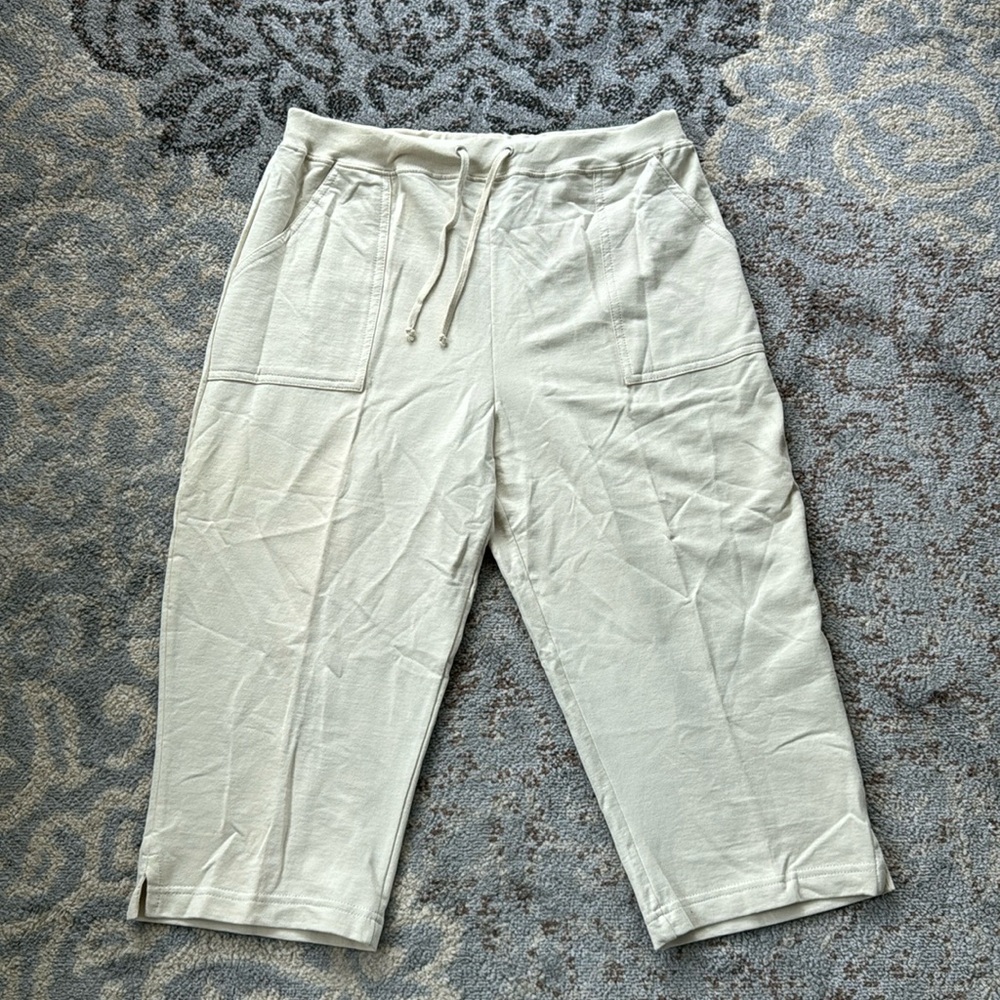 Basic Equipment Drawstring Capri Pants Khaki Large - image 1